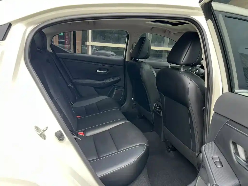Nissan Sylphy — миниатюра 23