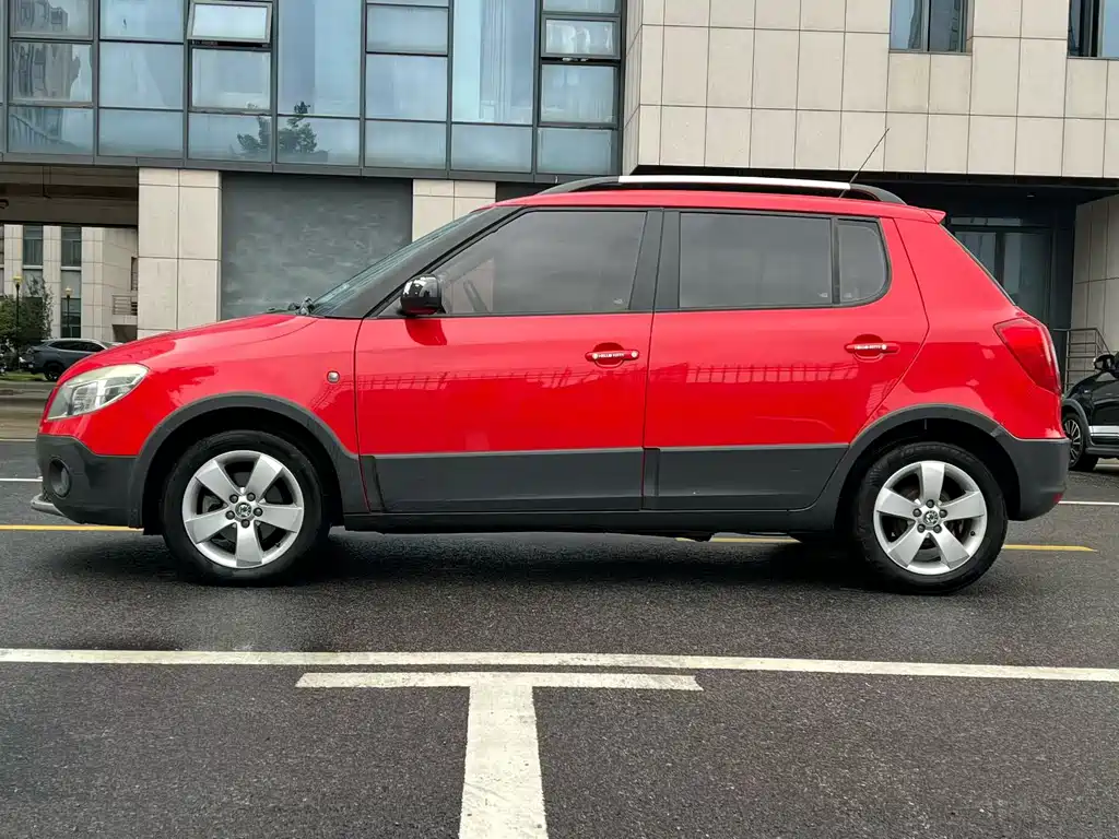 Skoda Fabia — миниатюра 3
