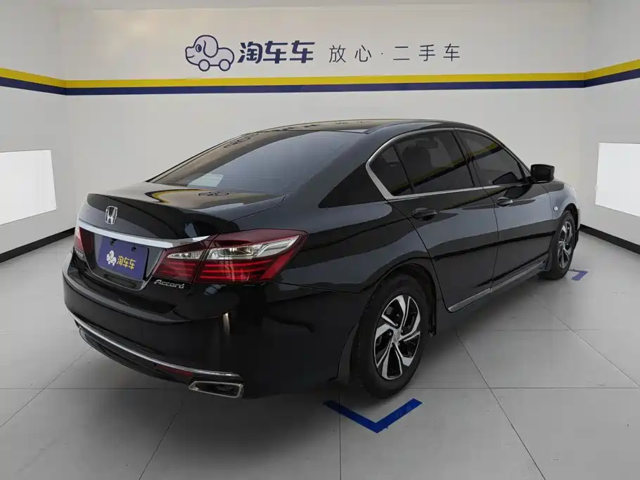 Honda Accord — миниатюра 3