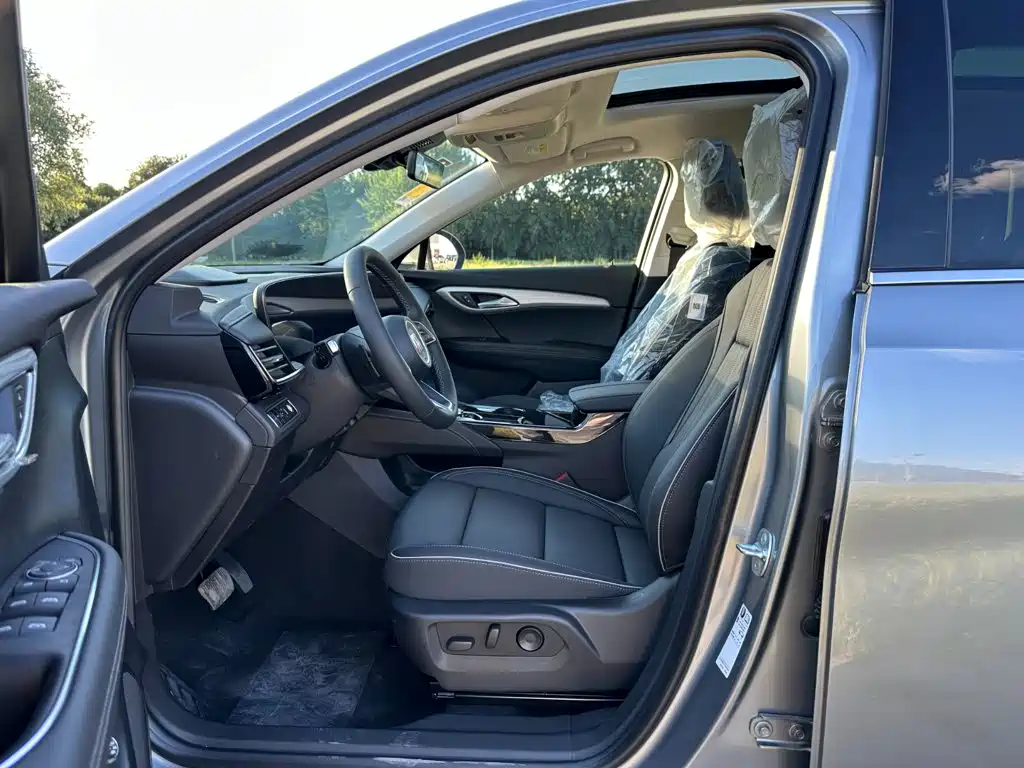 Buick Envision Plus — миниатюра 8