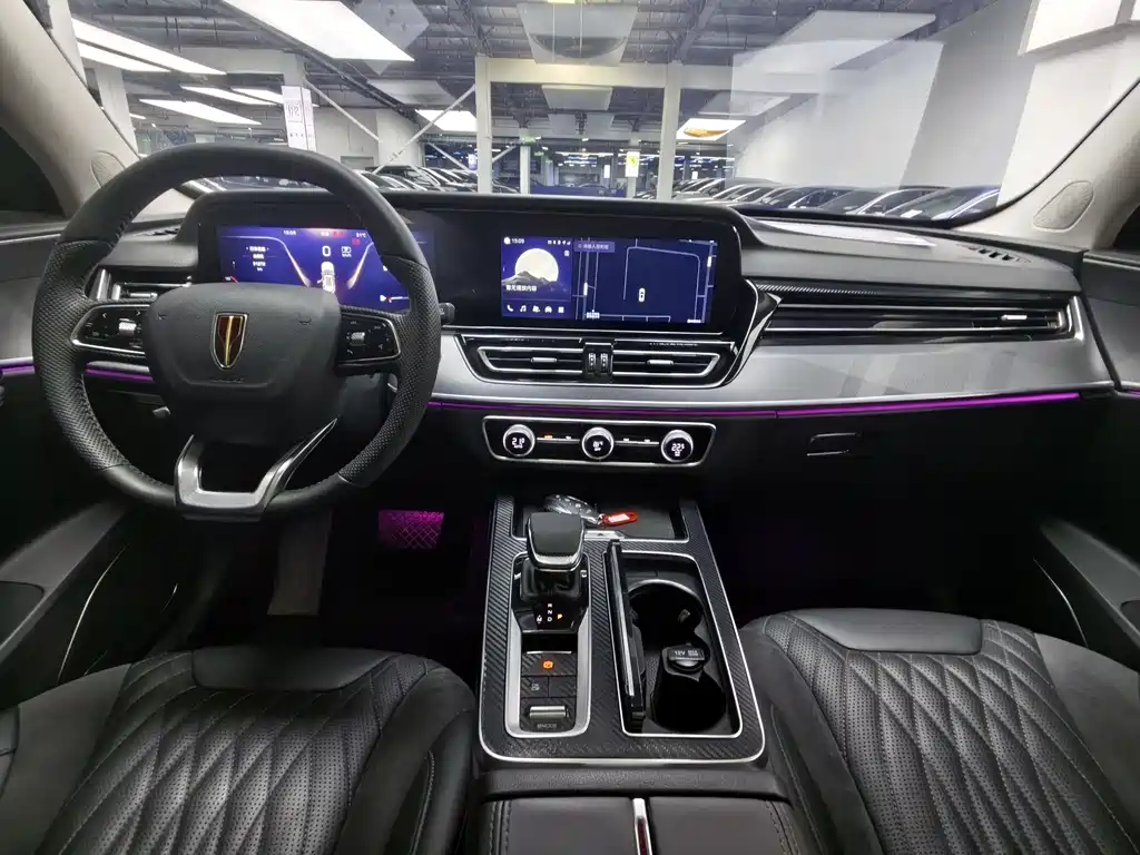 Hongqi HS5 2023 2.0T Pro
