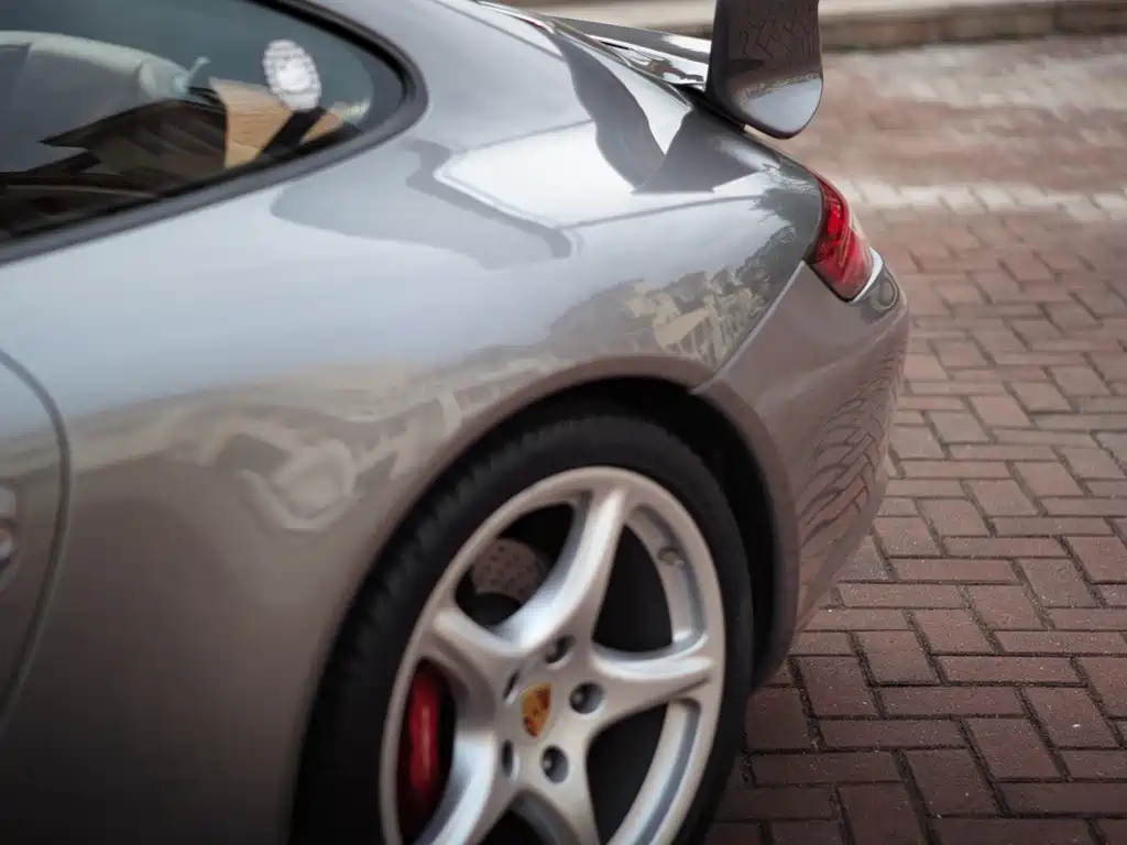 Porsche 911 2006 Carrera S AT 3.8L