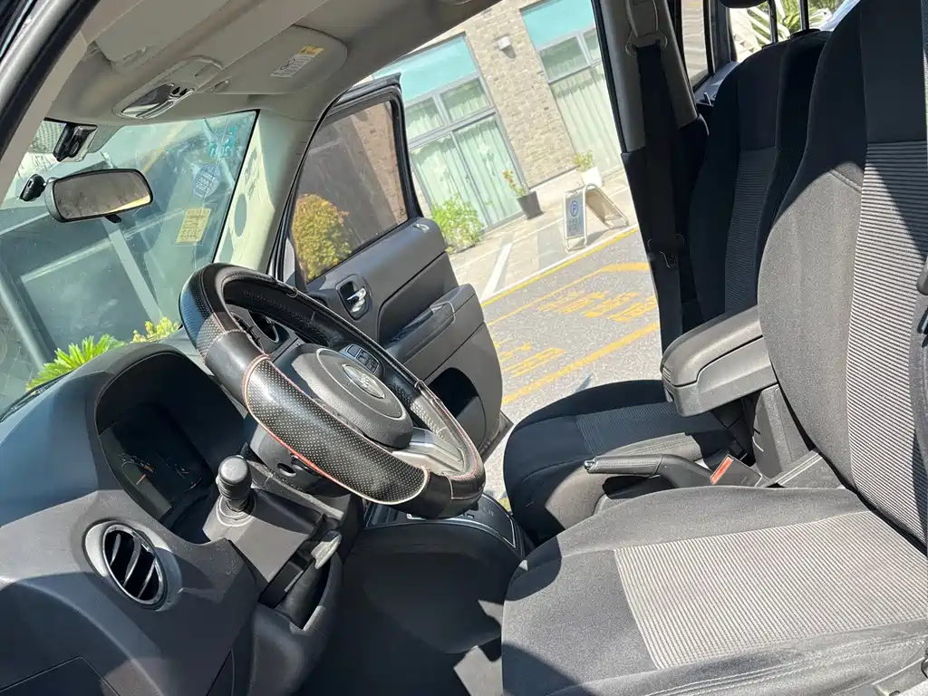 Jeep Patriot — миниатюра 10