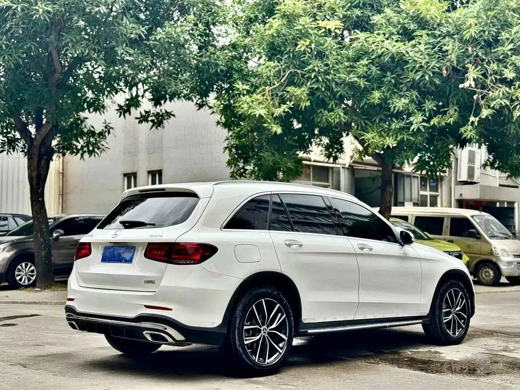Mercedes-Benz GLC — миниатюра 10