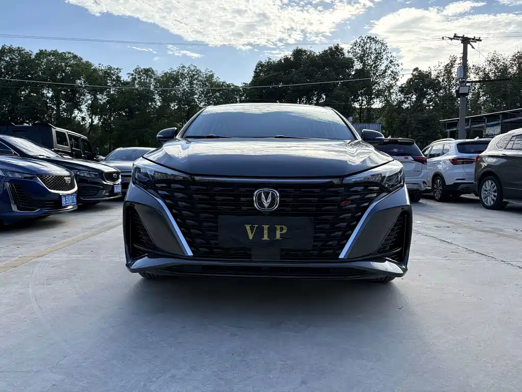 Changan Eado — миниатюра 2