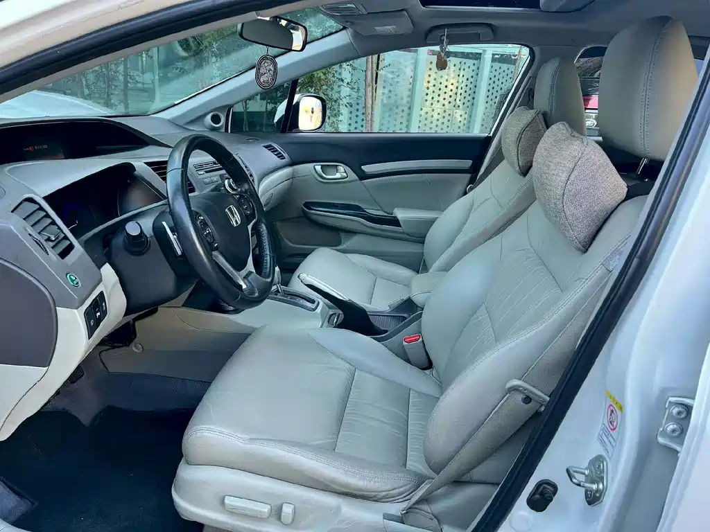 Honda Civic — миниатюра 4