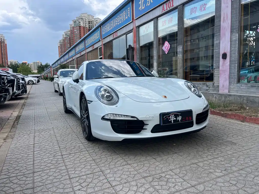 Porsche 911