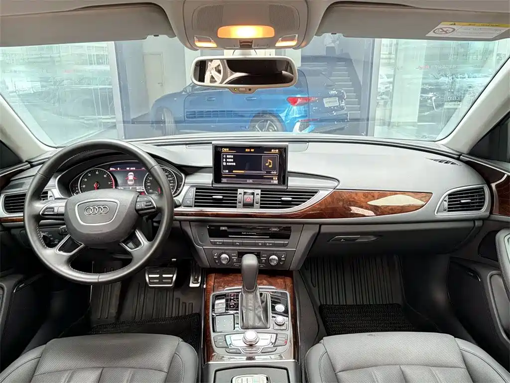 Audi A6L 2016 30 FSI Comfort