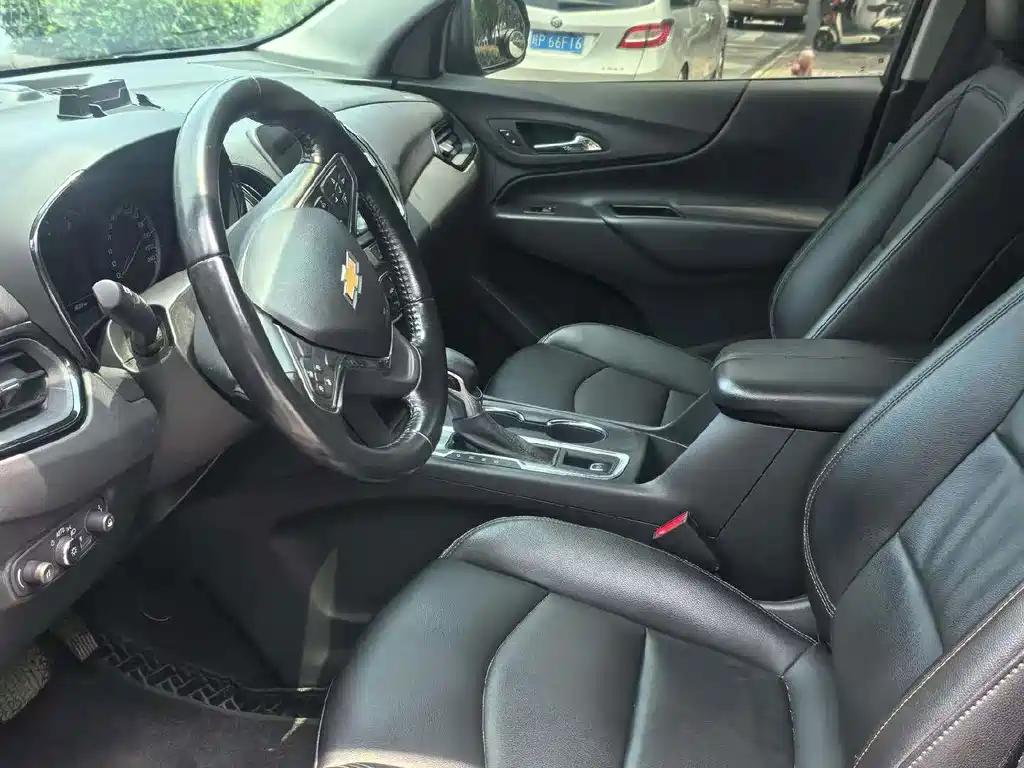 Chevrolet Equinox — миниатюра 4
