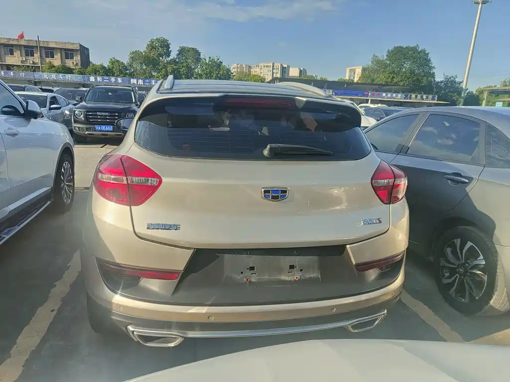 Geely Emgrand GS — миниатюра 14