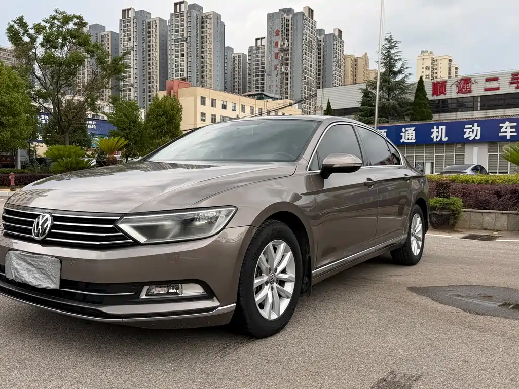 Volkswagen Magotan 2017 330TSI DSG Lead