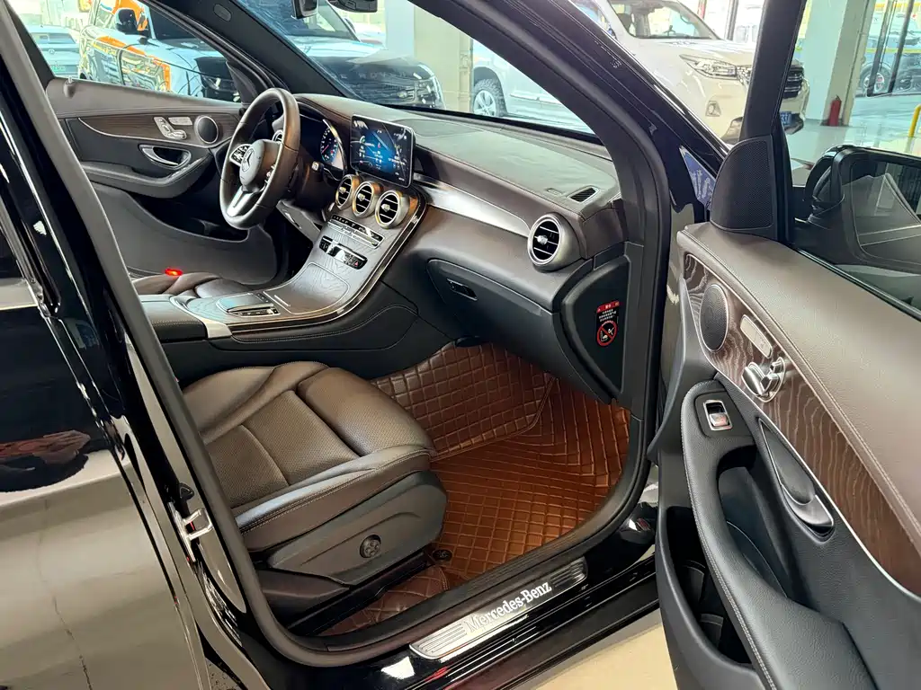 Mercedes-Benz GLC 2021 GLC 260 L 4MATIC Luxury