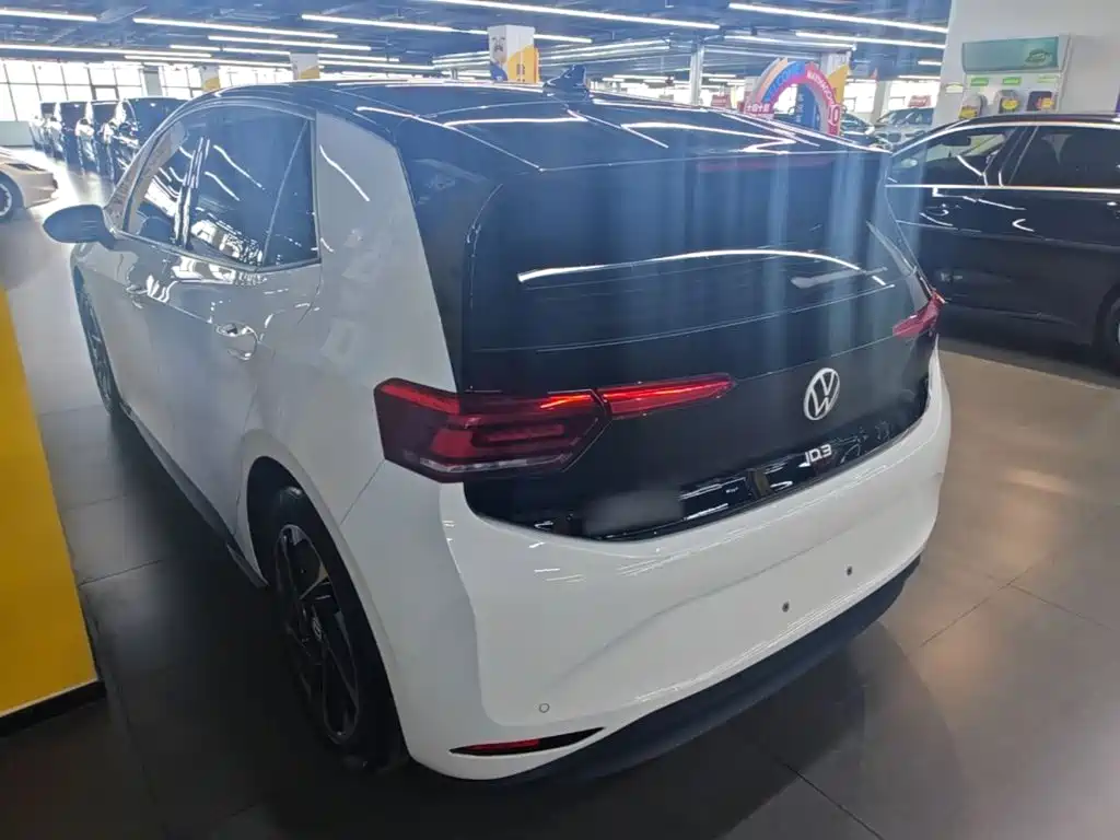 Volkswagen ID.3 — миниатюра 5