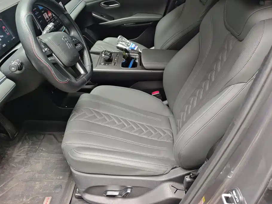 BYD L DM-i — миниатюра 9