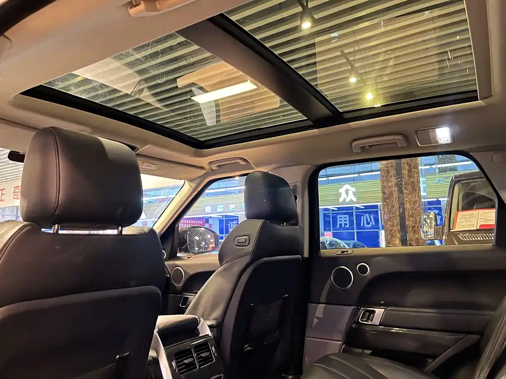 Land Rover Sport — миниатюра 21