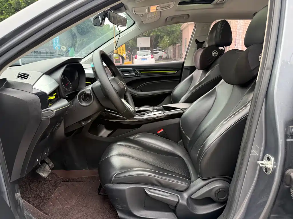 Roewe i5 — миниатюра 6