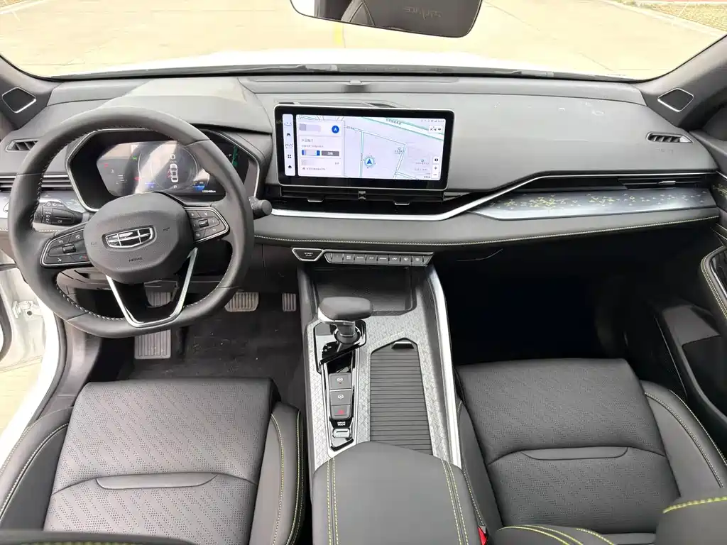 Geely Preface 2023 1.5TD