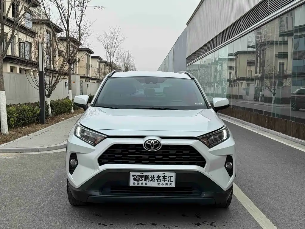 TOYOTA RAV4 RONGFANG