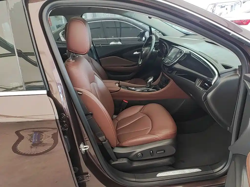 Buick Envision Plus — миниатюра 25