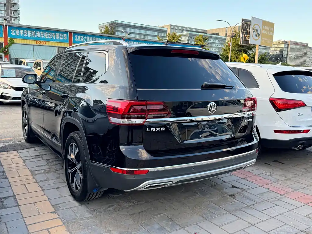 Volkswagen Teramont — миниатюра 17