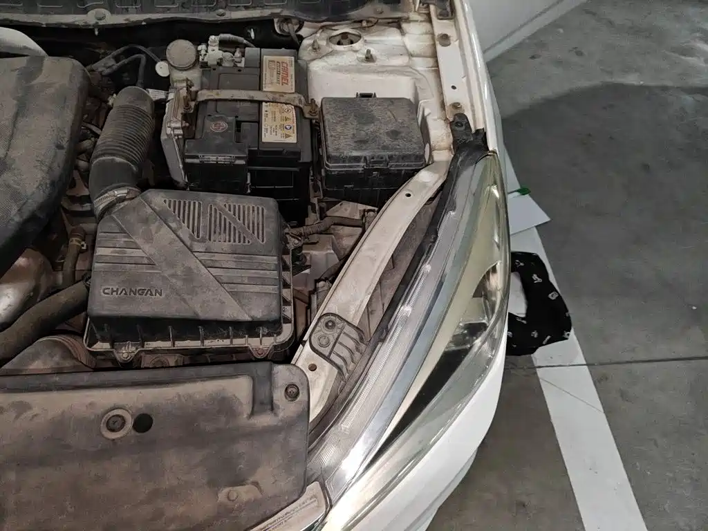 Changan Eado DT — миниатюра 21