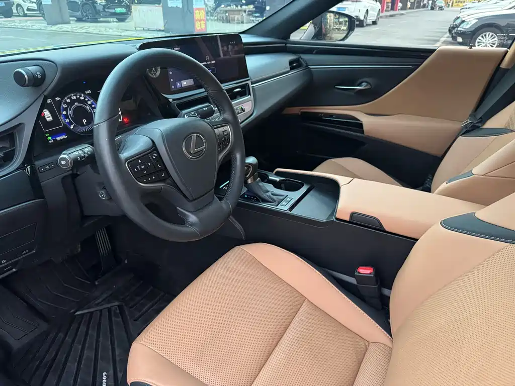Lexus ES — миниатюра 5