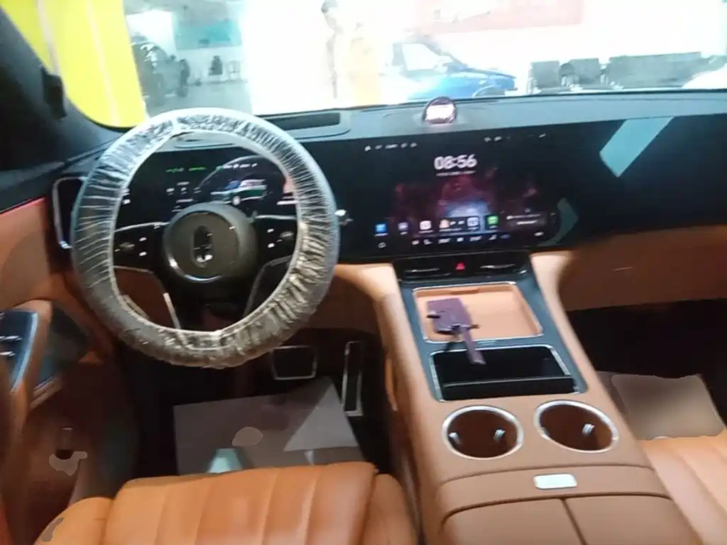 AITO AITO M8 — миниатюра 11