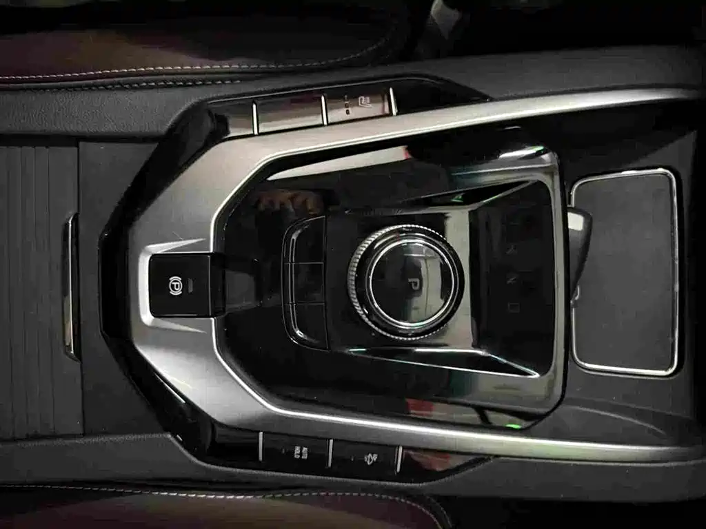 BAIC EU5 — миниатюра 9