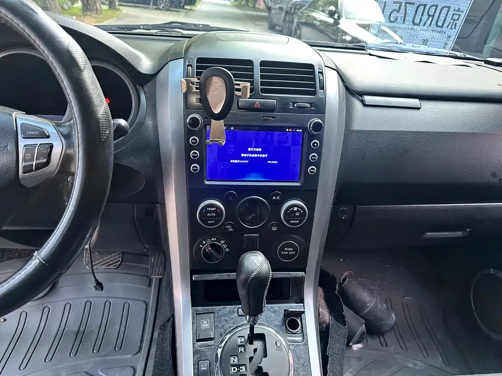 Suzuki Grand Vitara — миниатюра 17
