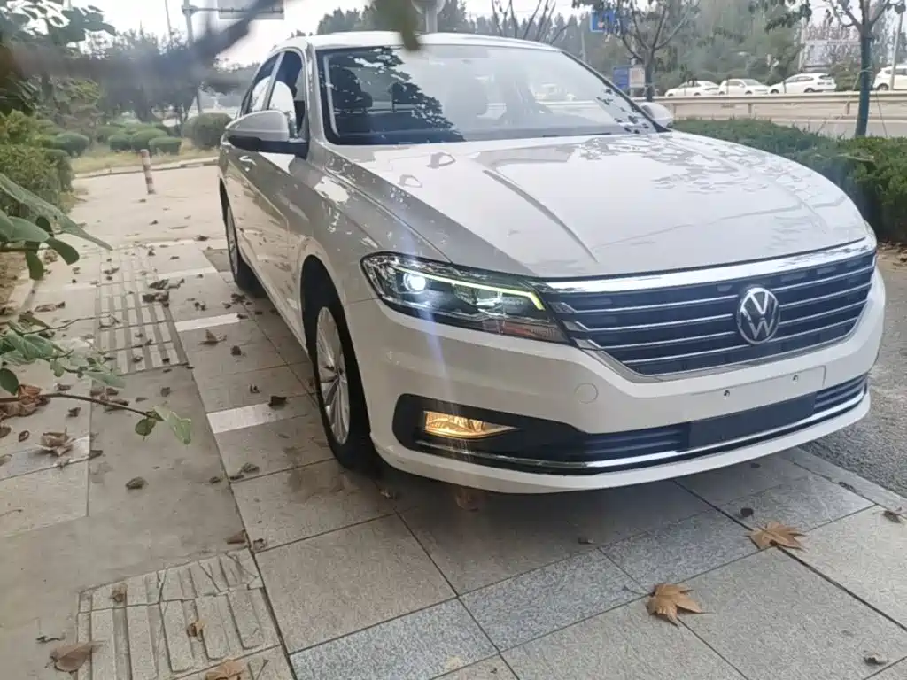Volkswagen Lavida — миниатюра 4