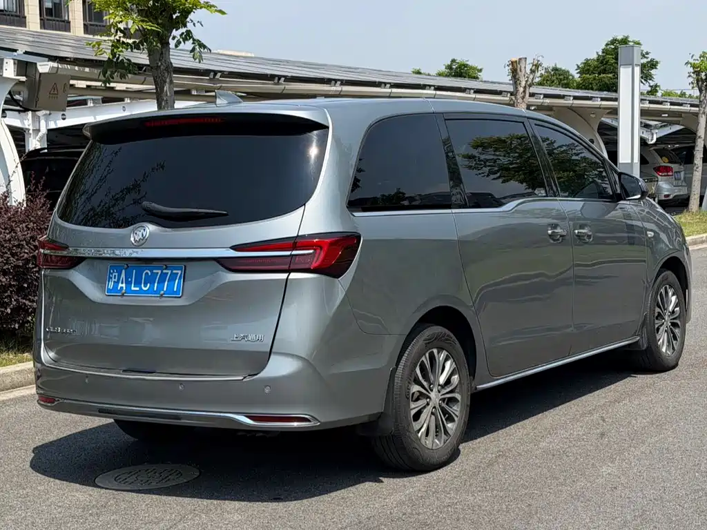 Buick GL8 2022 652T Luxury