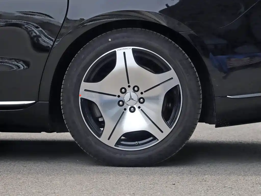 Mercedes-Benz S-Class — миниатюра 16