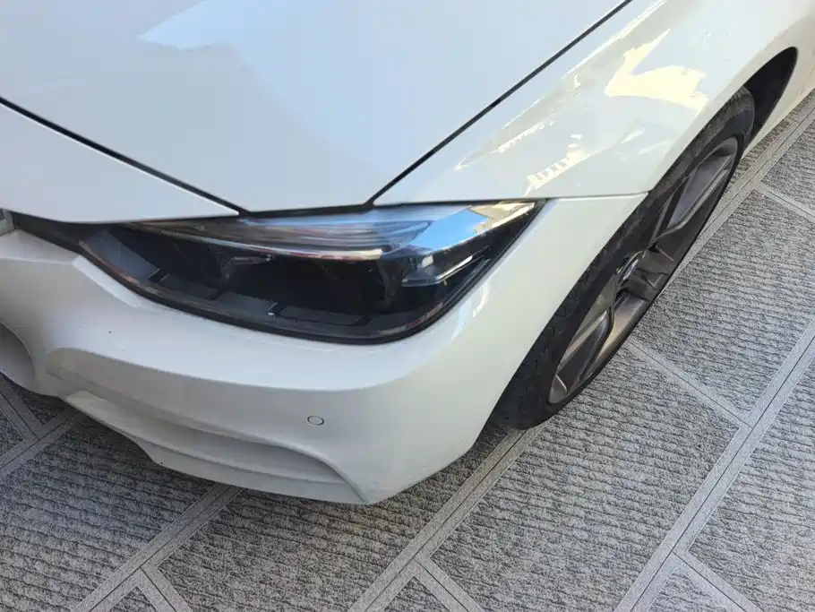 BMW 3 Series — миниатюра 5