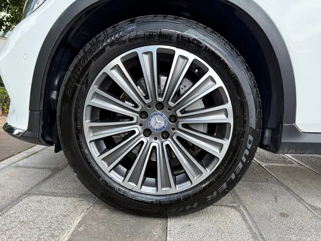 Mercedes-Benz GLC — миниатюра 14