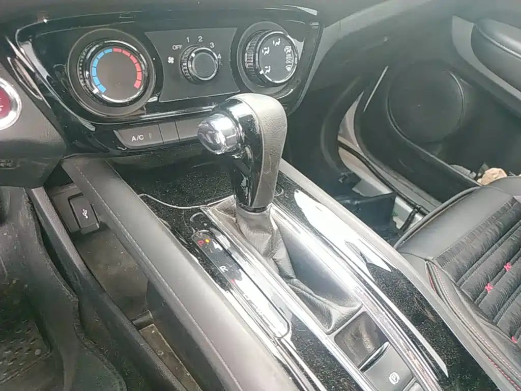 Honda Vezel — миниатюра 10