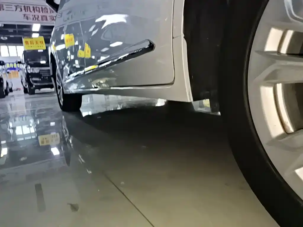Wuling Jiachen — миниатюра 22