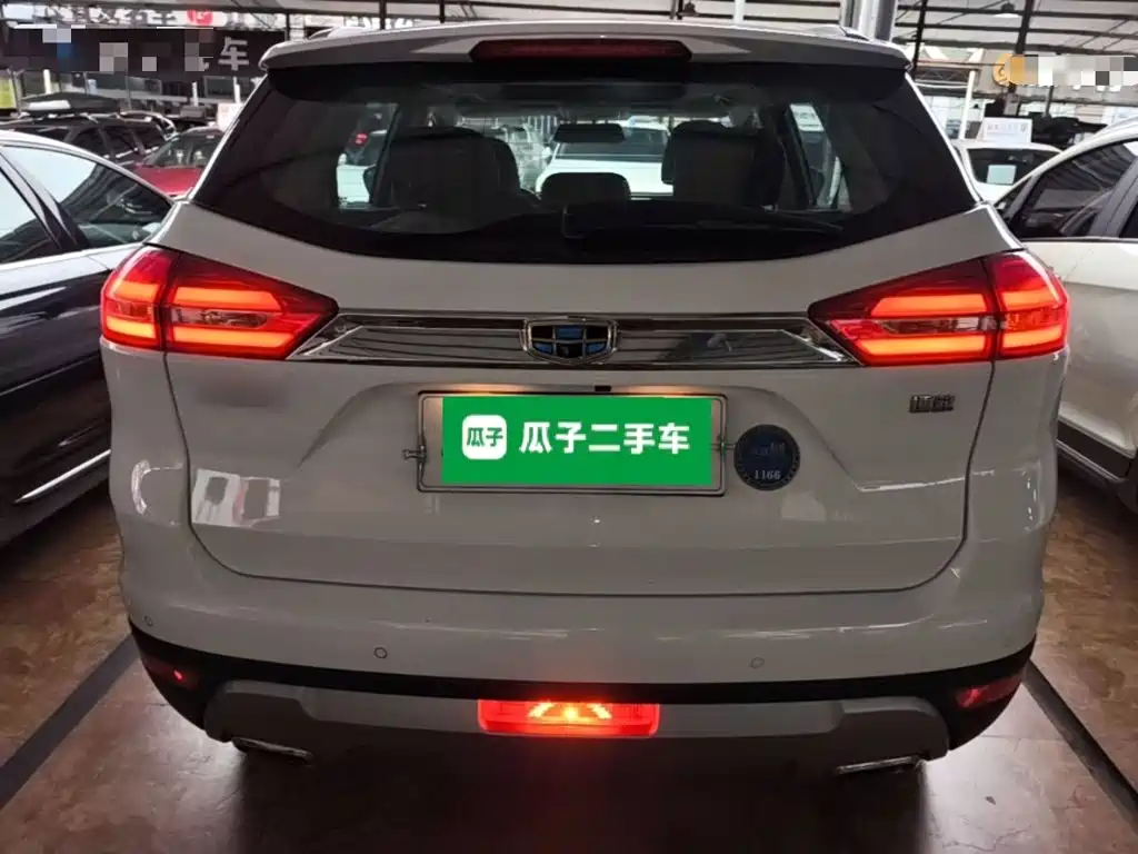 Geely Boyue — миниатюра 6