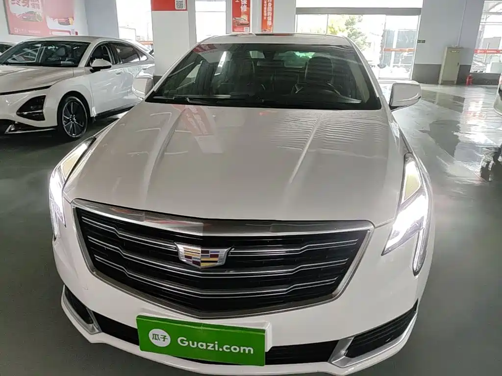 Cadillac XTS — миниатюра 3
