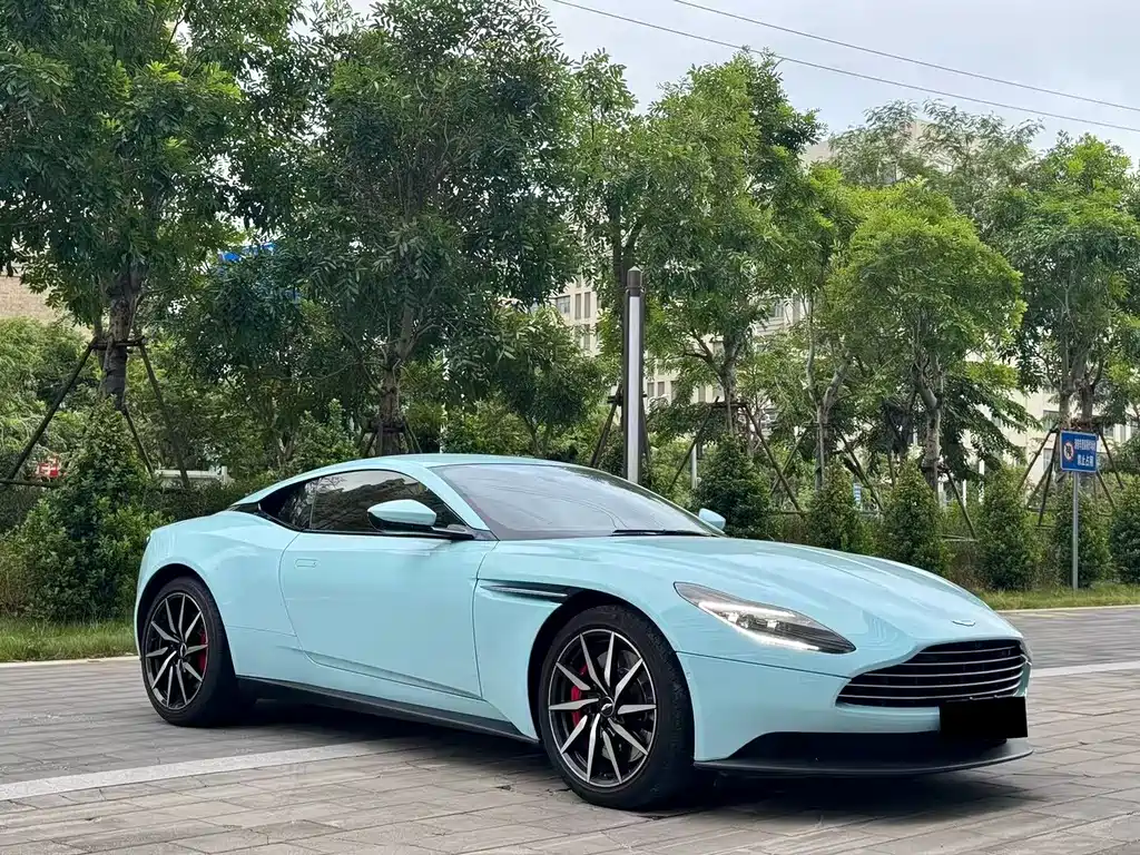 Aston Martin DB11 2016 5.2T