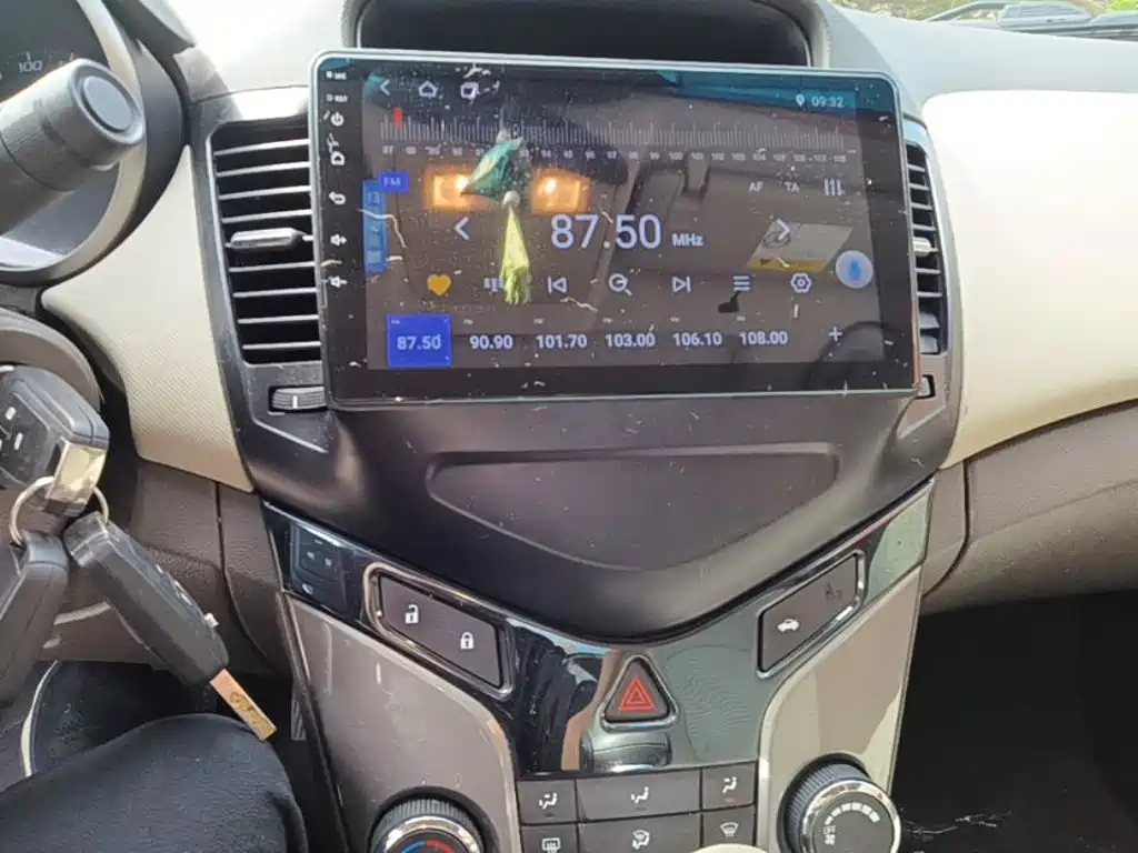 Chevrolet Cruze — миниатюра 13