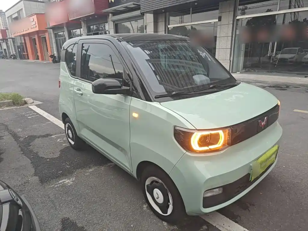 Wuling MINIEV — миниатюра 4