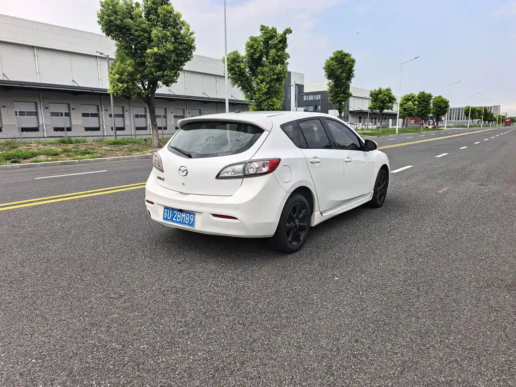 Mazda 3 Xingcheng — миниатюра 12