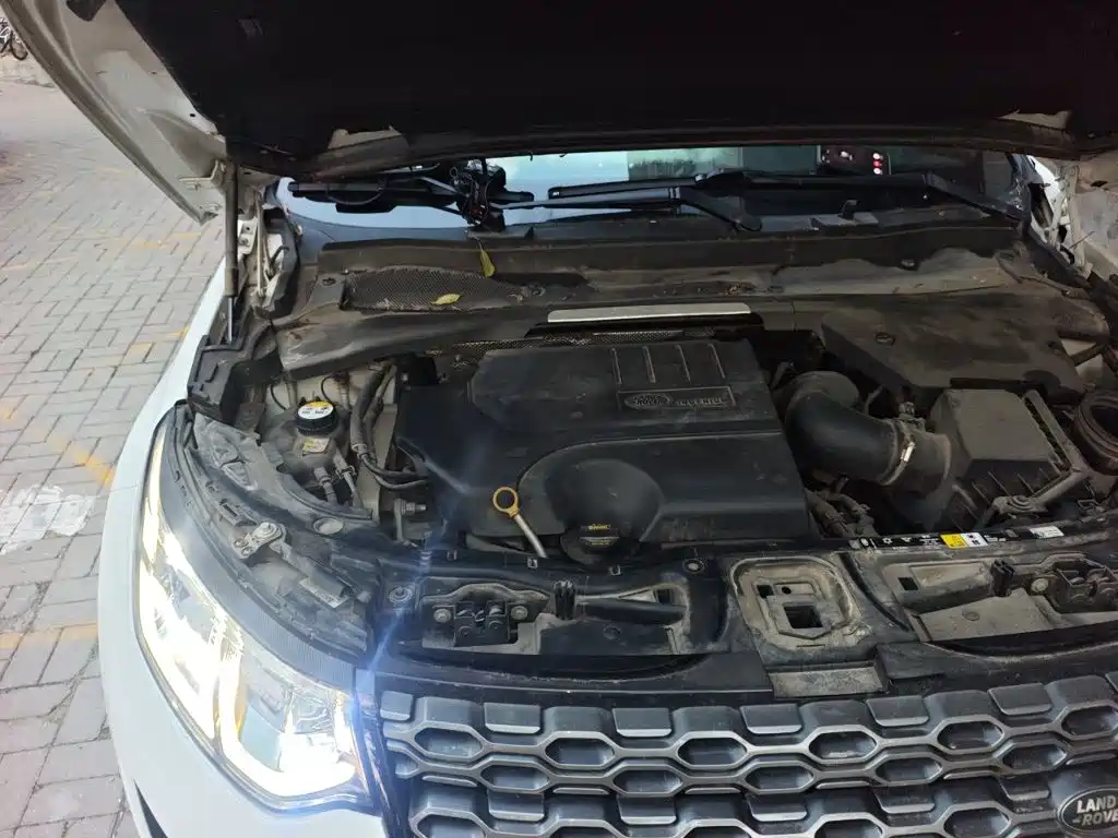 Land Rover Discovery Sport — миниатюра 20