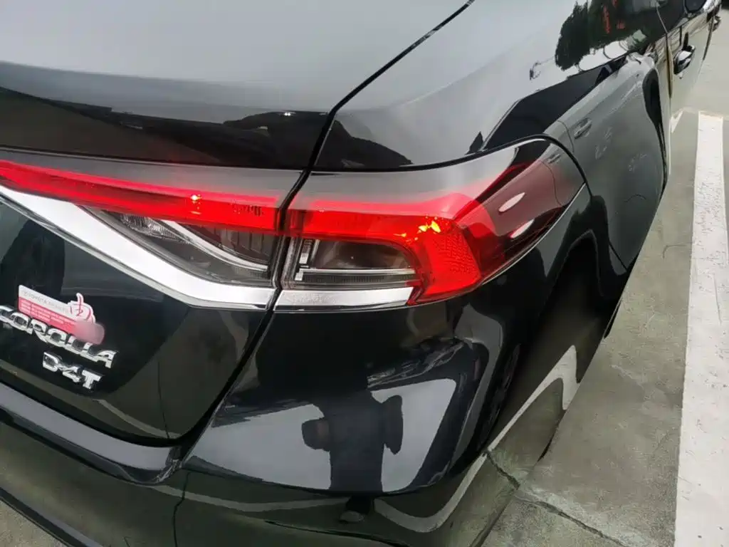 Toyota Corolla — миниатюра 8