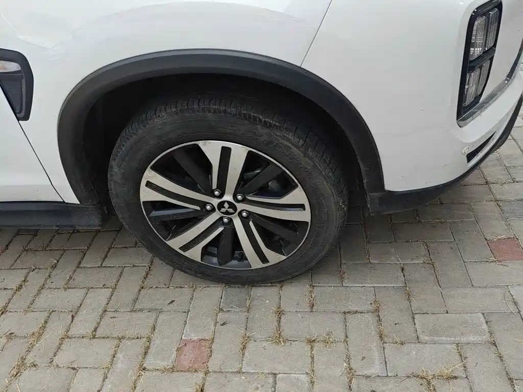 Mitsubishi ASX — миниатюра 24