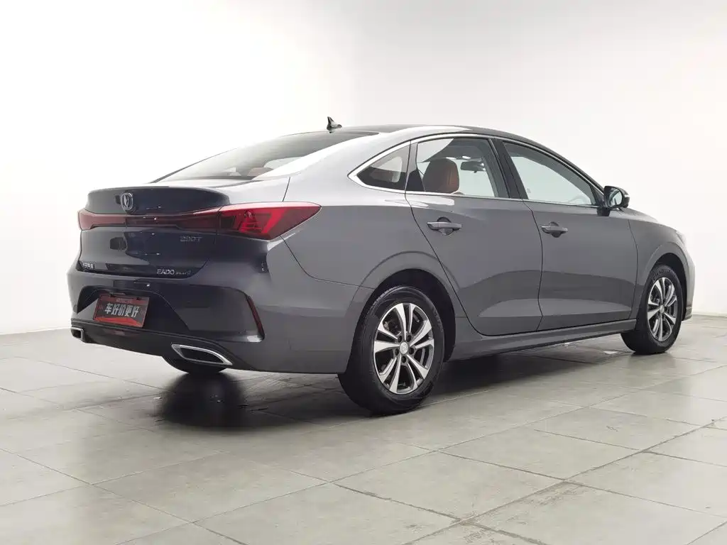 Changan Eado — миниатюра 2