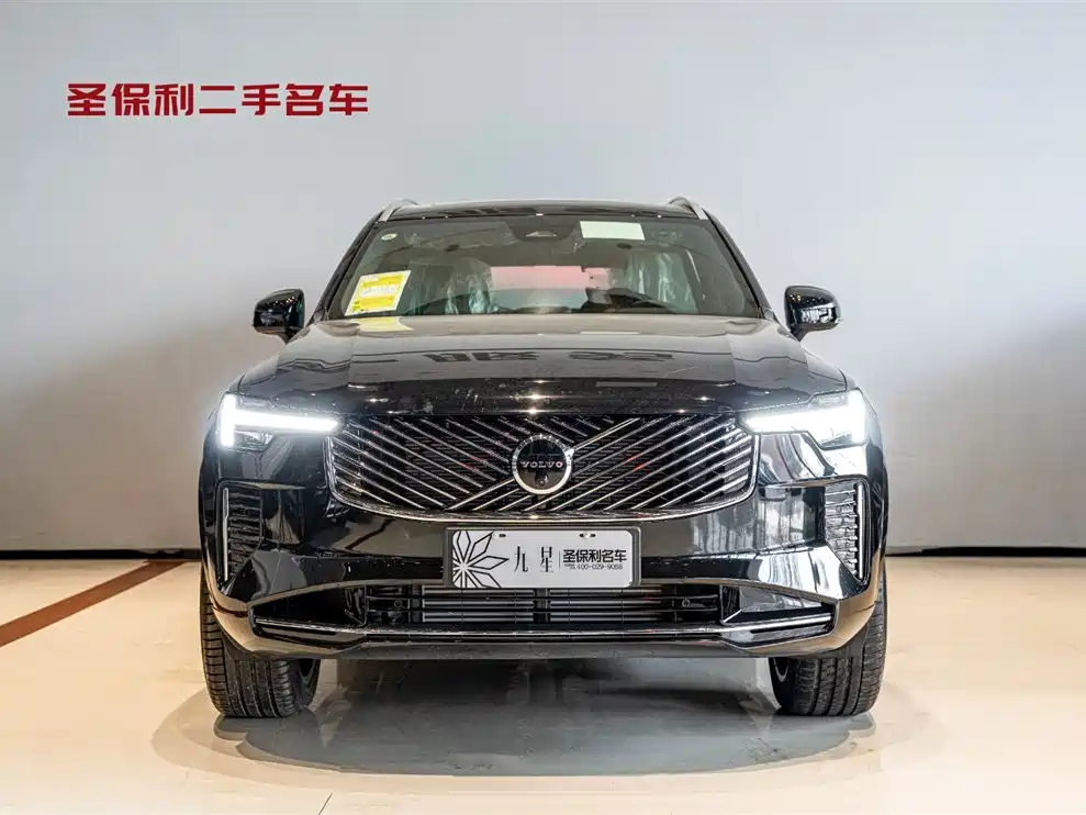 Volvo XC90 2025 T8 Luxury 7 мест