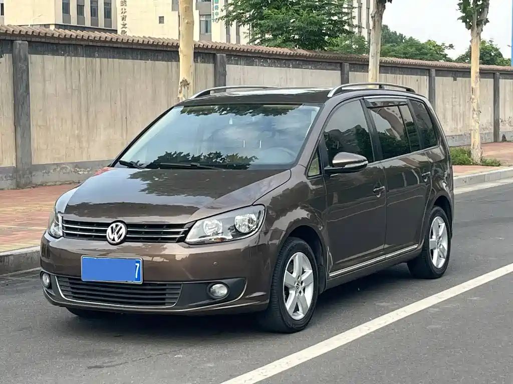 Volkswagen Touran 2013