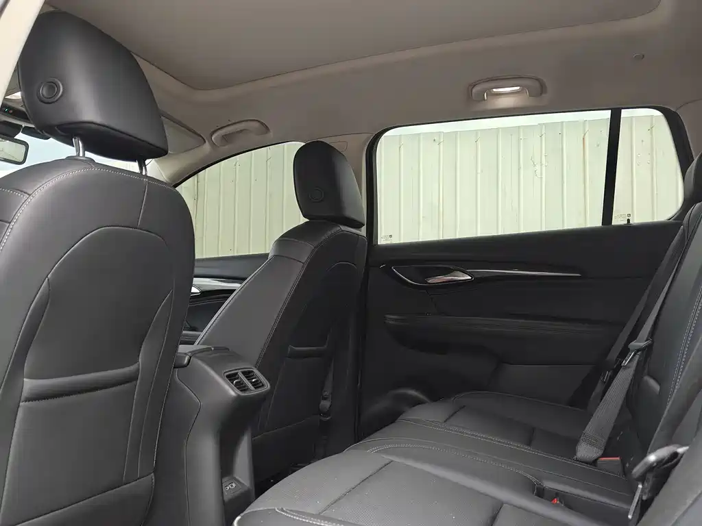 Buick Envision Plus — фотографии объявления, Фото 9