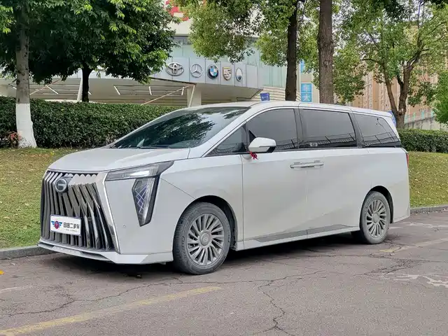 2023 GAC GN8